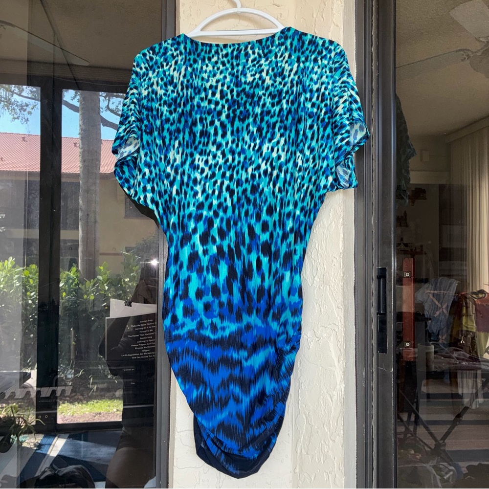Carmen Marc Valvo Blue Teal Animal-Print V-Neck Swim Coverup - Picture 4 of 5
